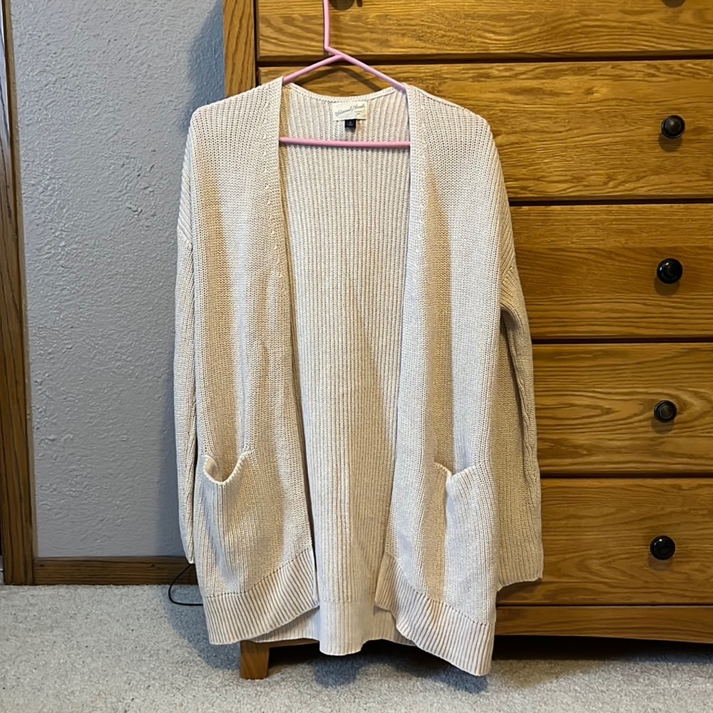 Universal Thread cream colored cardigan